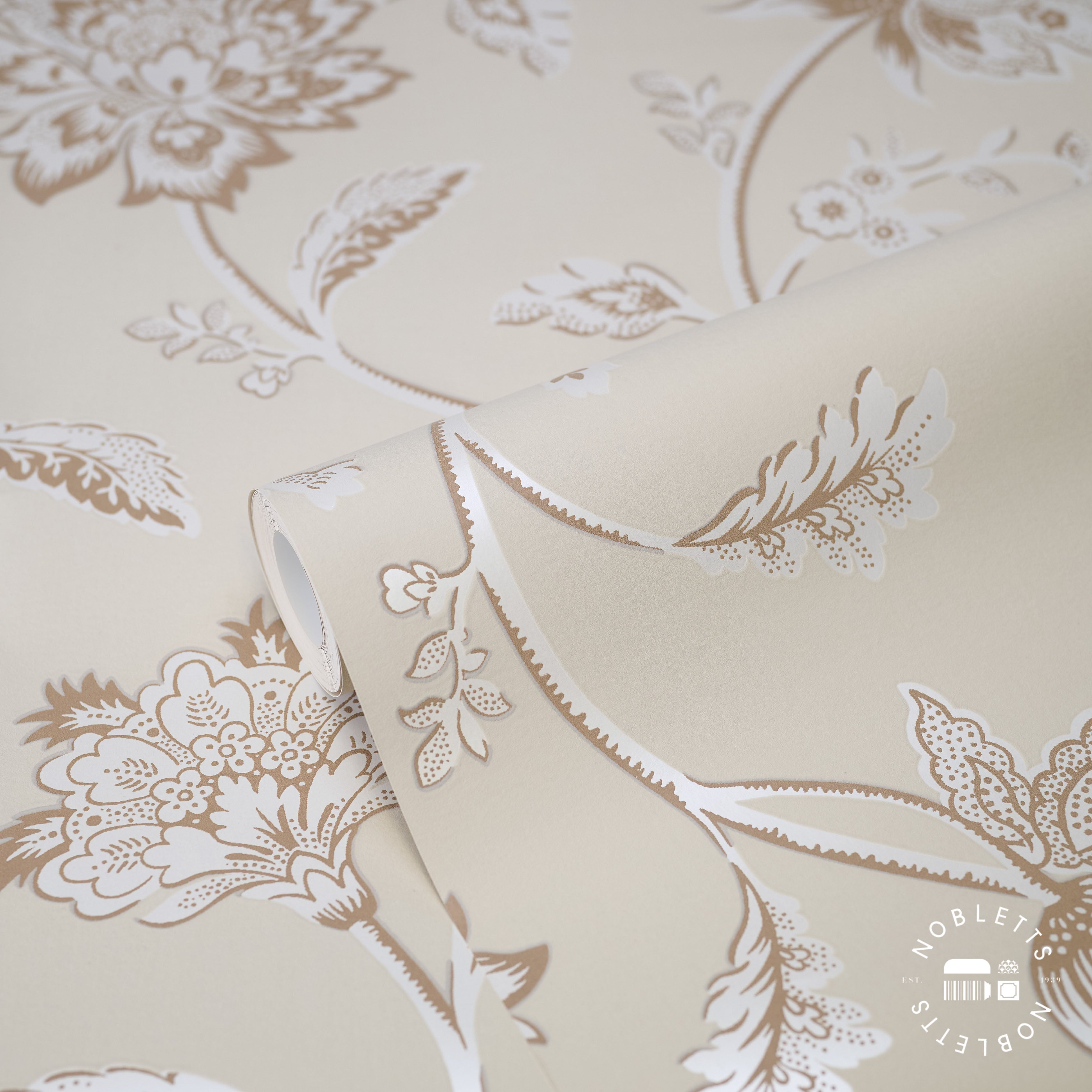 Juliette Floral Natural Wallpaper Room Setting