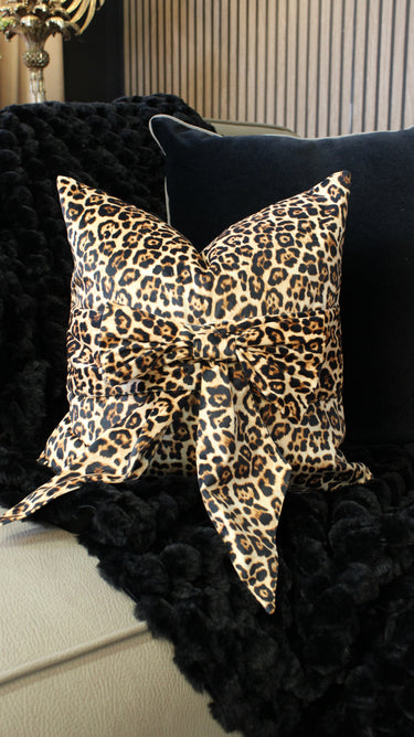 Paul_Moneypenny_Wildthing_Cushion_3