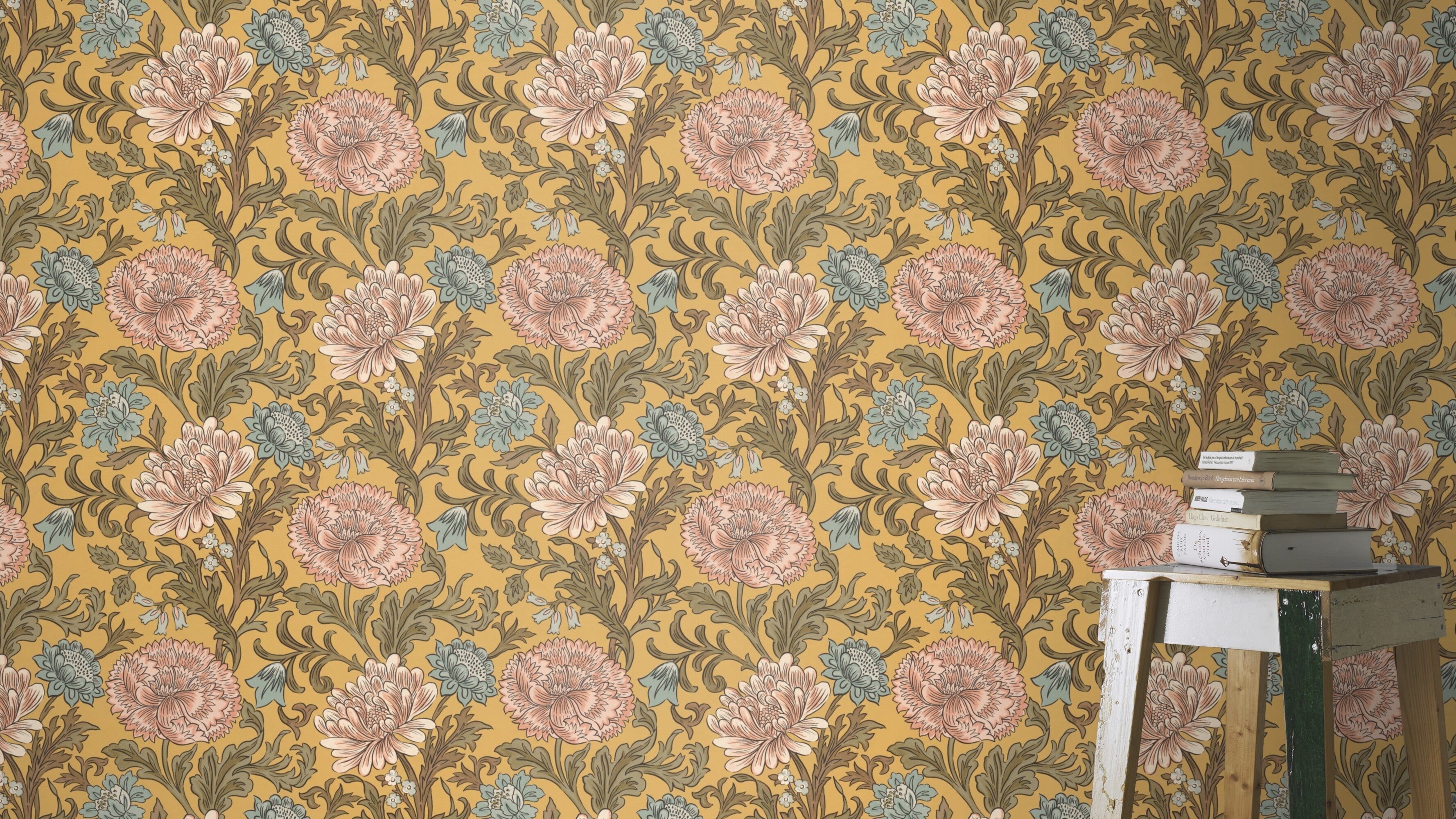 Nobletts Salisbury Gold Wallpaper | Vintage Floral Wallpaper | 553147 – Nobletts ...