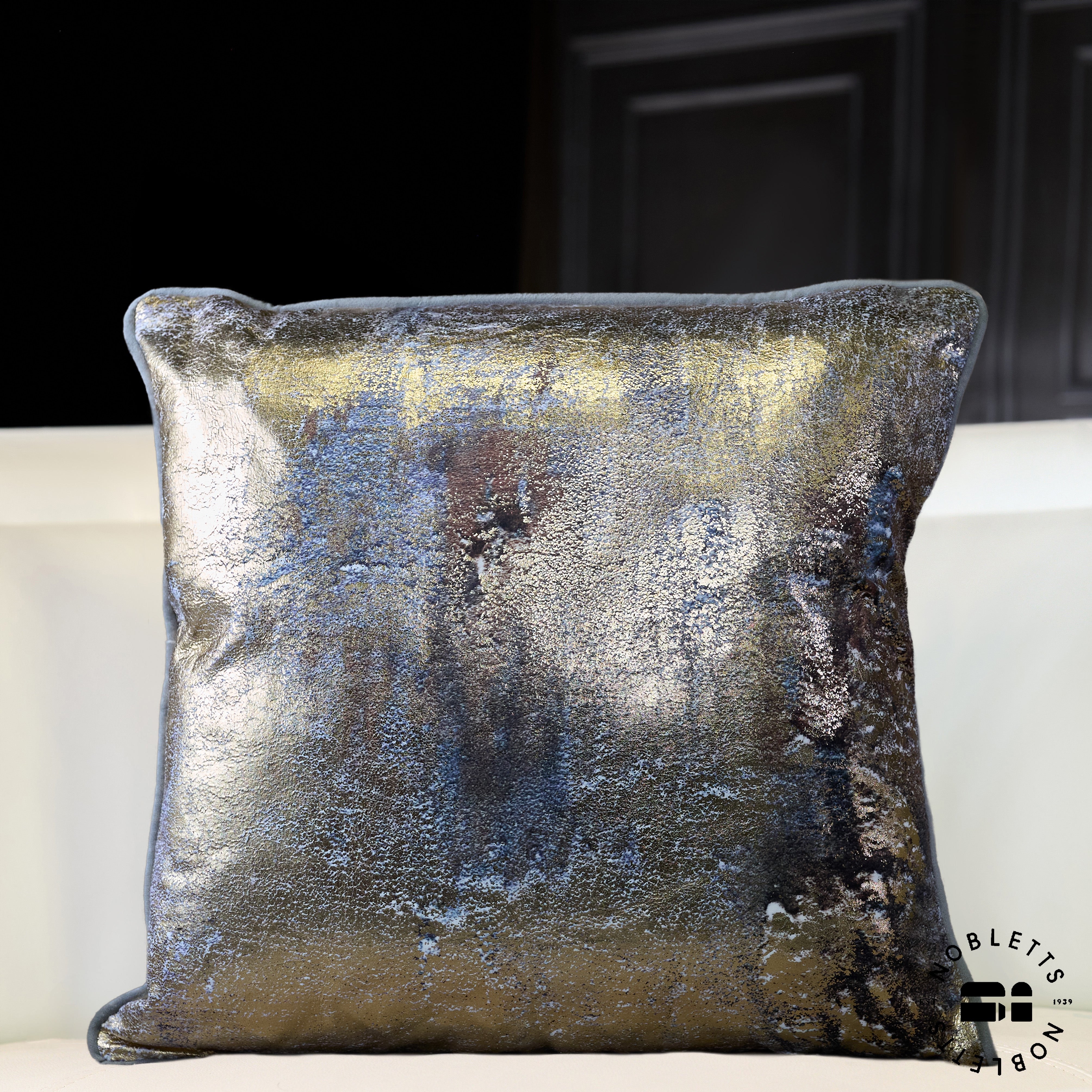 Volcano Cushion in Gold
